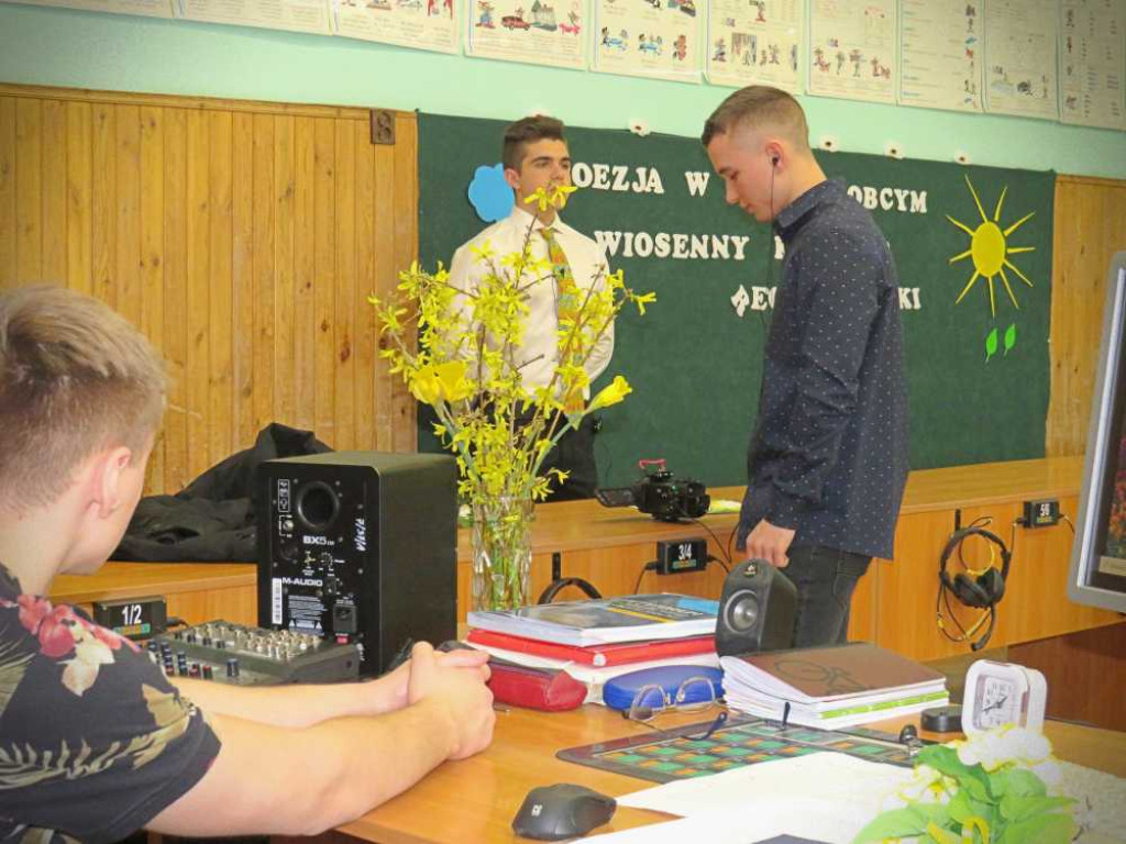 Hrubieszów: Wiosennie w języku obcym [ZDJĘCIA]