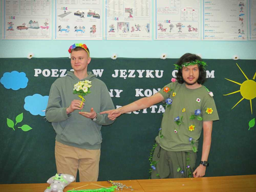 Hrubieszów: Wiosennie w języku obcym [ZDJĘCIA]