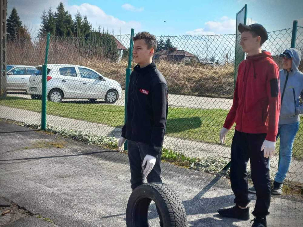 Hrubieszów: Pierwszy dzień wiosny w rolniczym stylu [ZDJĘCIA]