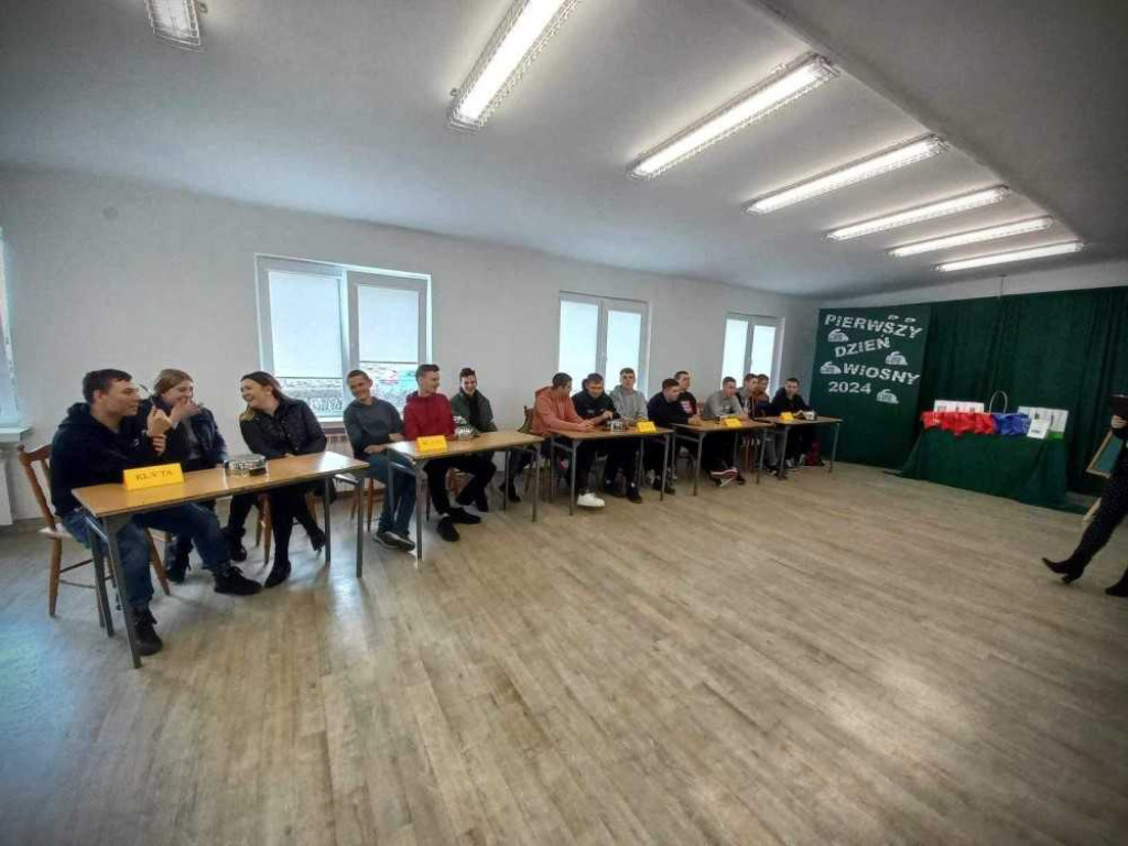 Hrubieszów: Pierwszy dzień wiosny w rolniczym stylu [ZDJĘCIA]