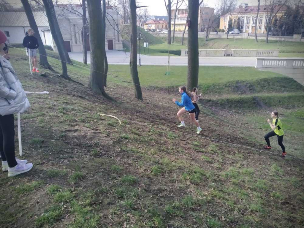 Międzywojewódzkie Przełajowe Mistrzostwa Młodzików i Lekka Atletyka Dla Każdego [ZDJĘCIA]