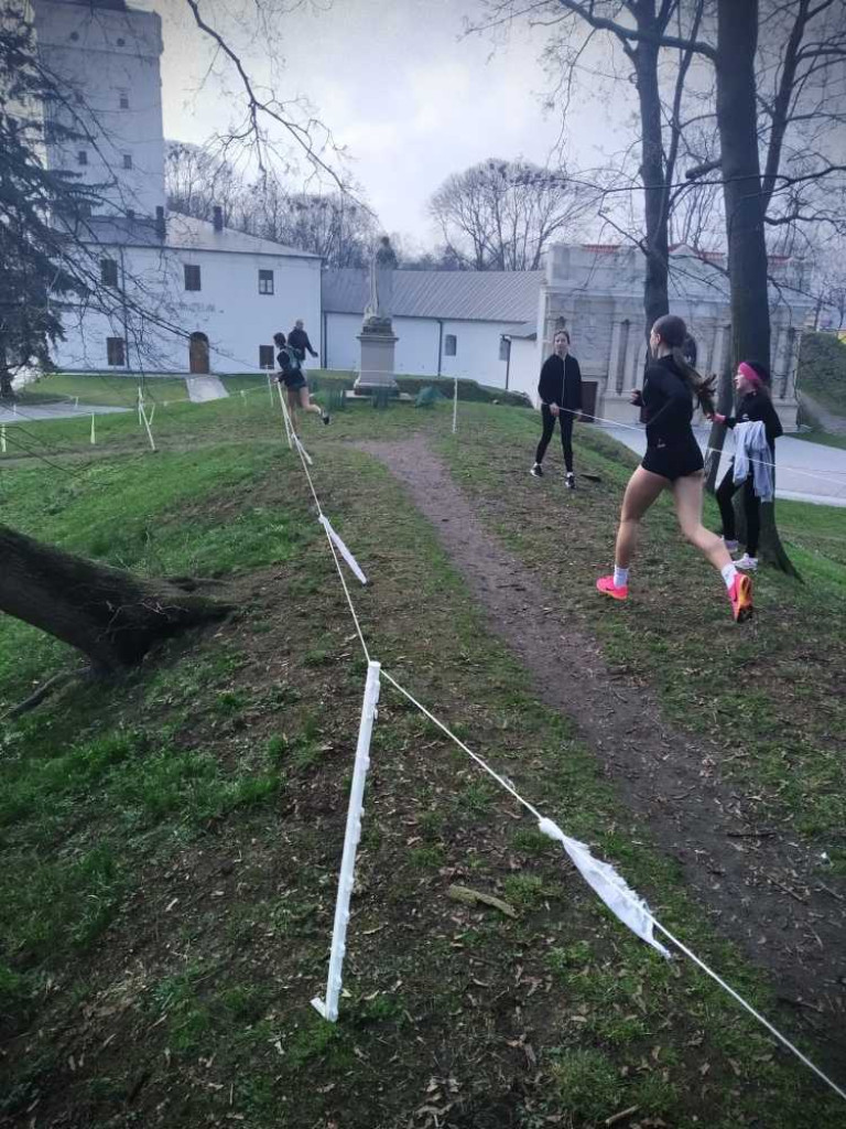 Międzywojewódzkie Przełajowe Mistrzostwa Młodzików i Lekka Atletyka Dla Każdego [ZDJĘCIA]