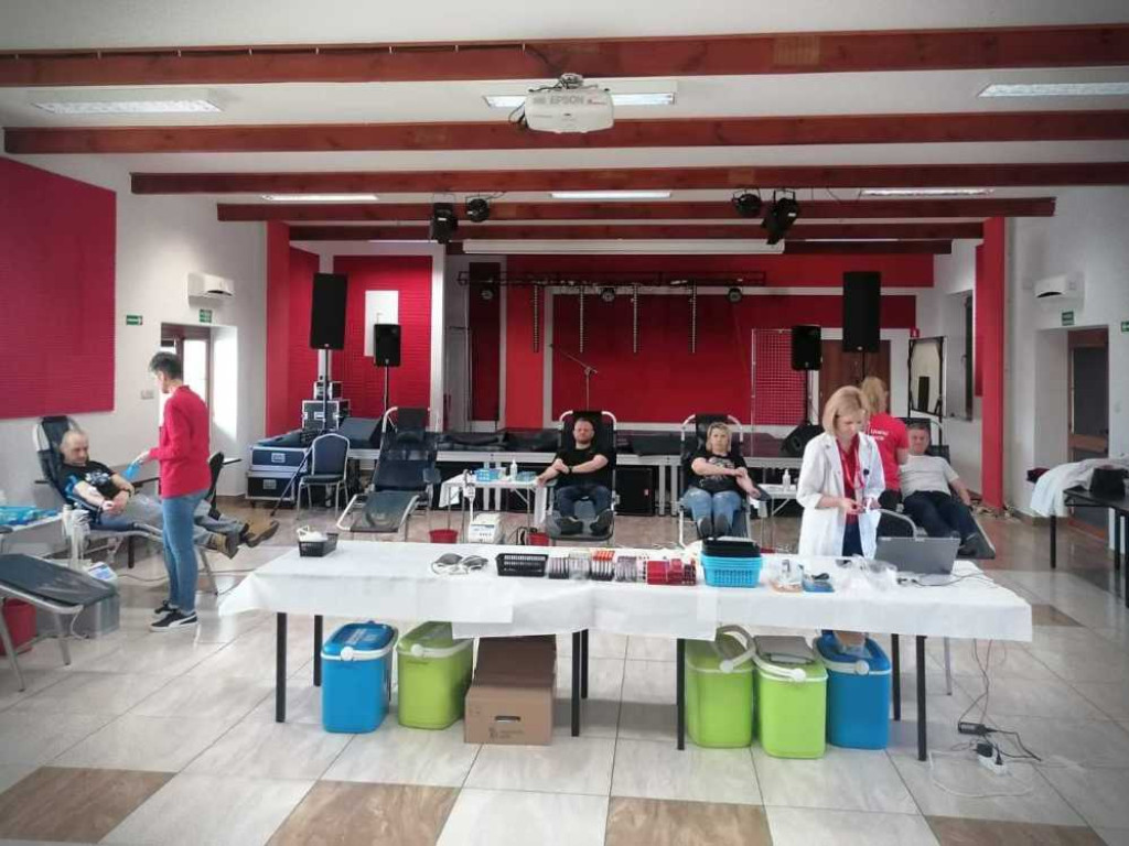 Chętni do niesienia pomocy [ZDJĘCIA]