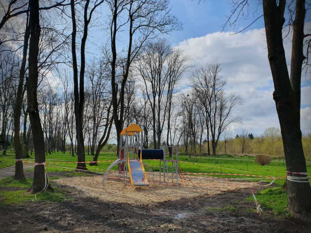 Plac zabaw w Małpim Gaju skończony [ZDJĘCIA]