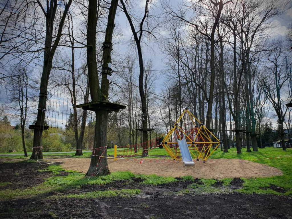 Plac zabaw w Małpim Gaju skończony [ZDJĘCIA]