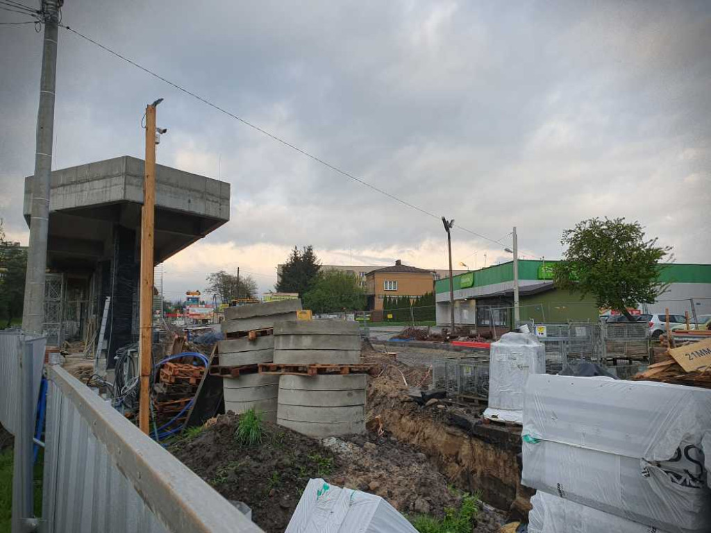Hrubieszów: Trwa budowa HCK [ZDJĘCIA]