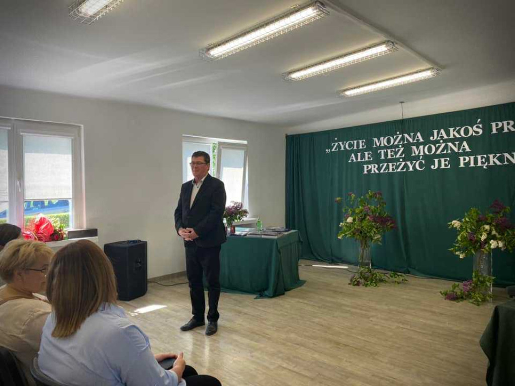 Hrubieszów: Pożegnanie maturzystów ZS nr 4 [ZDJĘCIA]