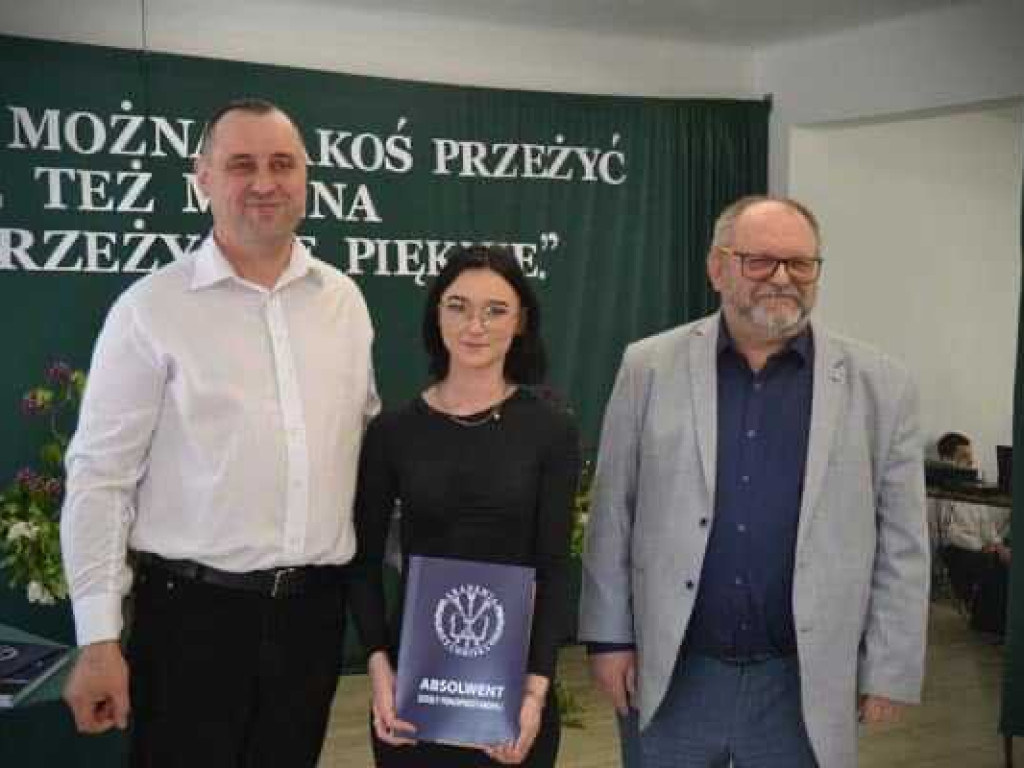 Hrubieszów: Pożegnanie maturzystów ZS nr 4 [ZDJĘCIA]