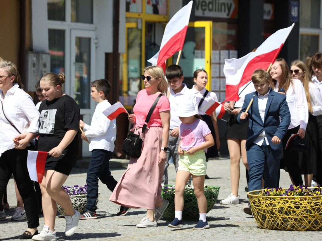 Marsza Flagi w Hrubieszowie [ZDJĘCIA]