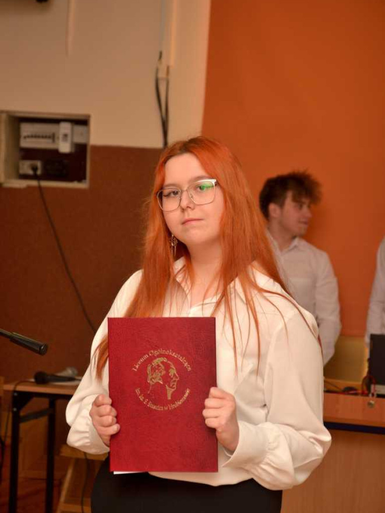 Hrubieszów: Absolwenci Staszica 2024 [ZDJĘCIA]