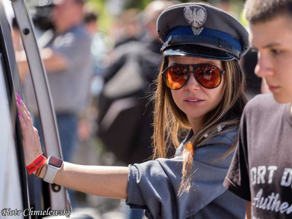 1-Majowa Motoparada Klasyków w Zamościu. Najładniejszym samochodem uznano Syrenę 105 Bosto Krzysztofa Leśniaka z Wiszniowa [ZDJĘCIA]