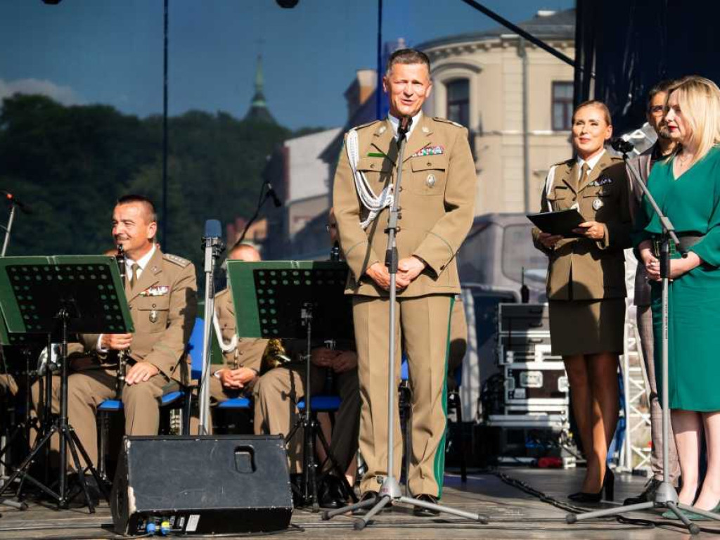 Święto Nadbużańskiego Oddziału Straży Granicznej. Ślubowanie, awanse, odznaczenia [ZDJĘCIA]