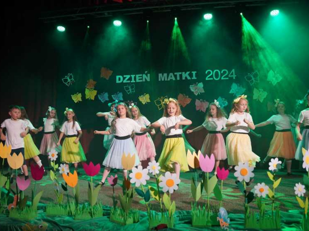 Dzieci dla Mam! [ZDJĘCIA]