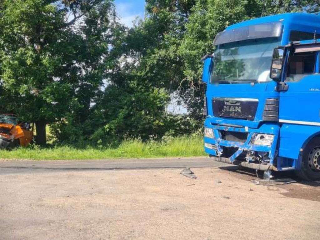 Hrubieszów: Groźny wypadek na Grabowieckiej. 5 osób trafiło do szpitali [ZDJĘCIA]