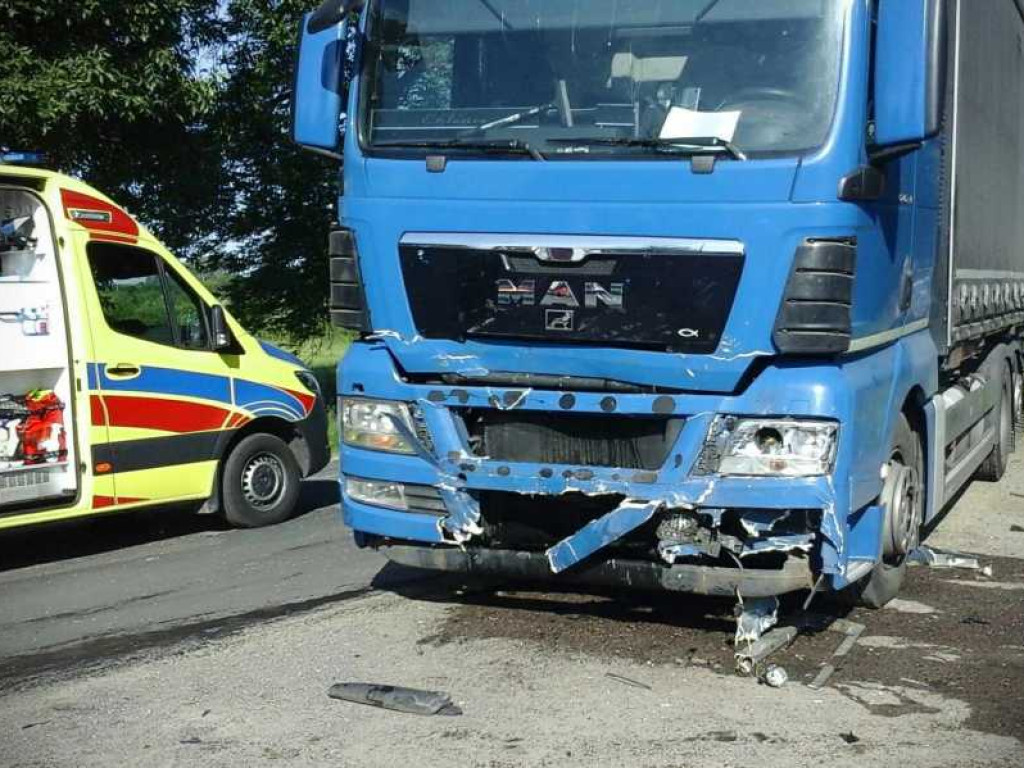 Hrubieszów: Groźny wypadek na Grabowieckiej. 5 osób trafiło do szpitali [ZDJĘCIA]