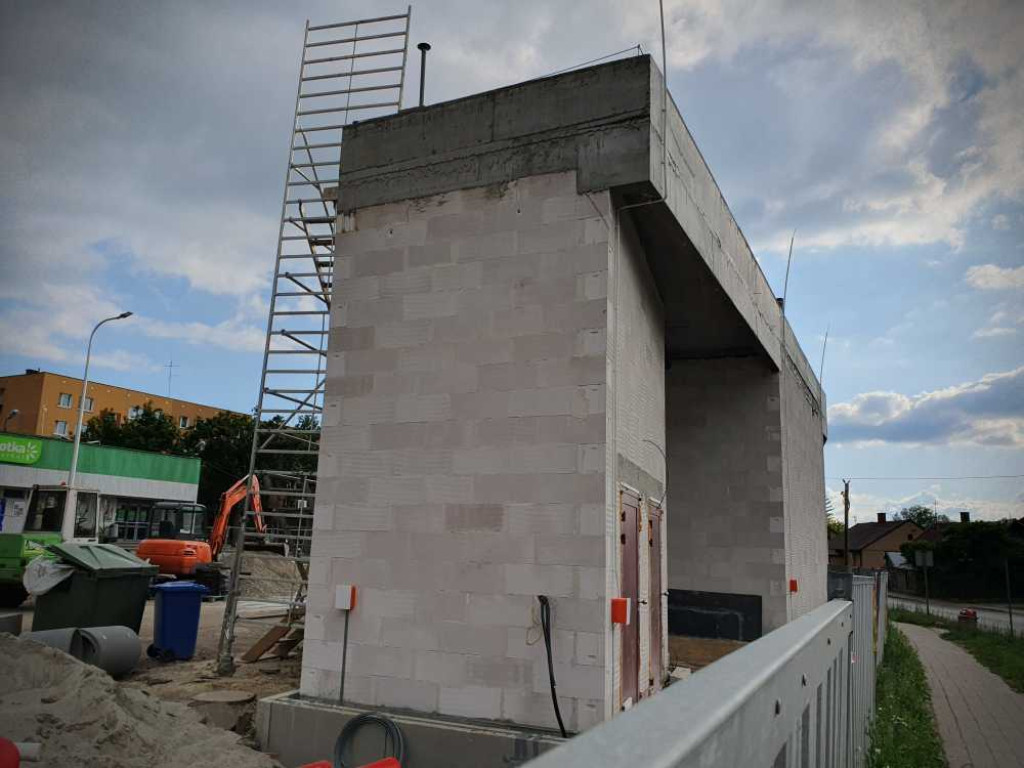 Hrubieszów: Trwa budowa HCD [ZDJĘCIA]