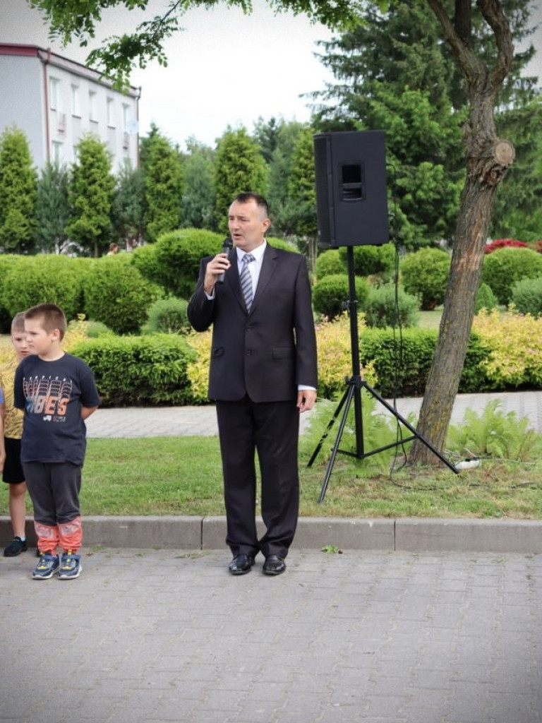 Nowe boisko otwarte! [ZDJĘCIA]