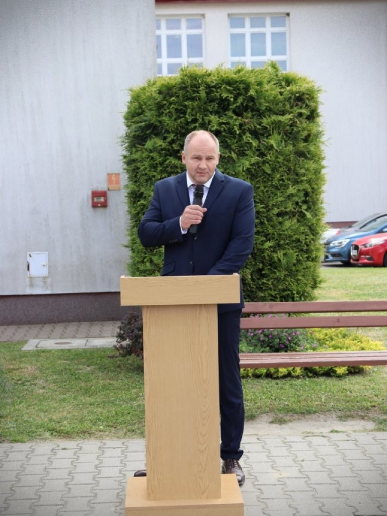 Nowe boisko otwarte! [ZDJĘCIA]