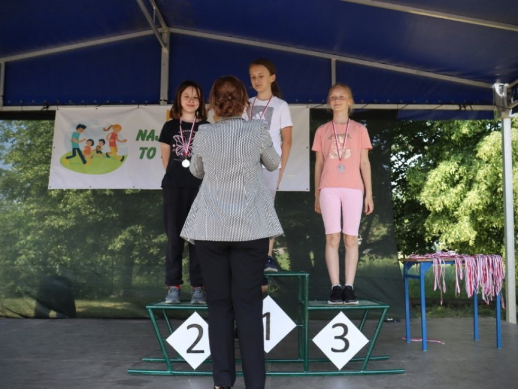 Nowe boisko otwarte! [ZDJĘCIA]