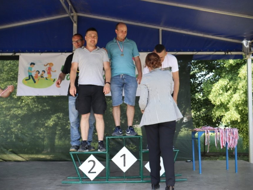 Nowe boisko otwarte! [ZDJĘCIA]