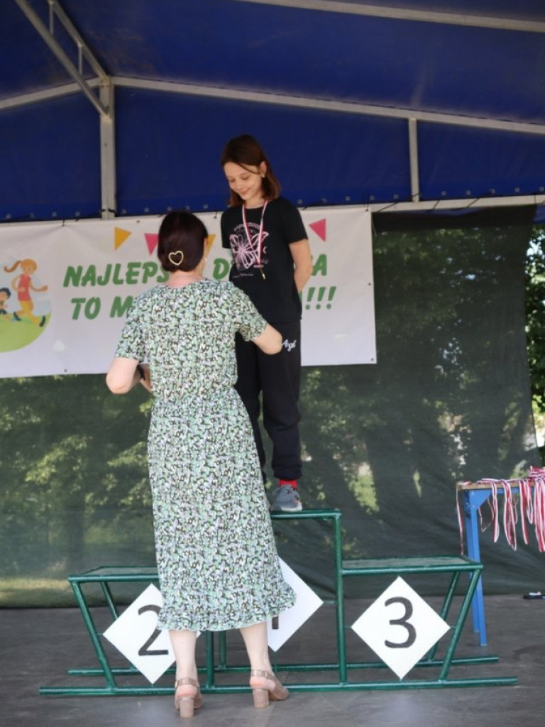 Nowe boisko otwarte! [ZDJĘCIA]