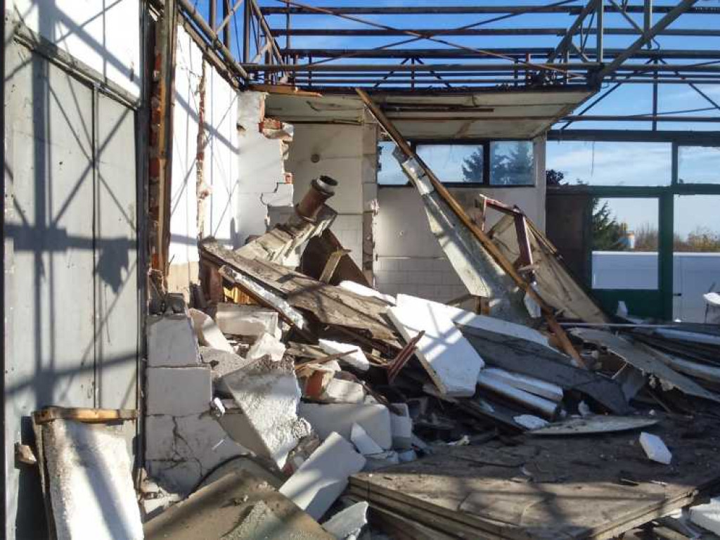 Hrubieszów: Nowa siedziba Rejonu Dróg Wojewódzkich i Obwodu Drogowego w byłym budynku PKS [ZDJĘCIA]
