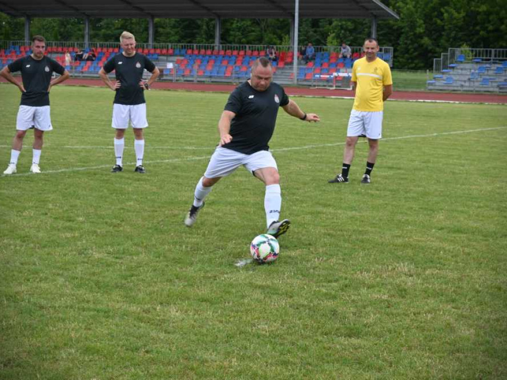 Hrubieszów: Mundurowy Dzień Dziecka. Piana party na HOSiR [ZDJĘCIA]