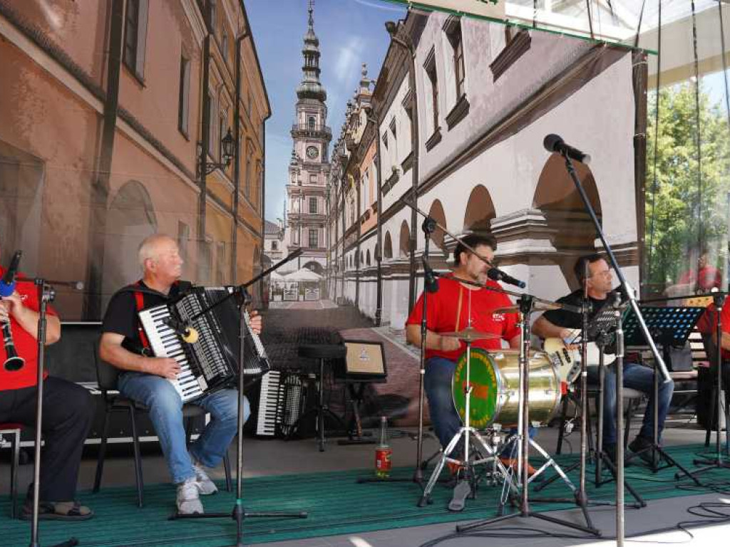 Za nami XIV Wojewódzki Festiwal Kapel Ulicznych i Podwórkowych [ZDJĘCIA]