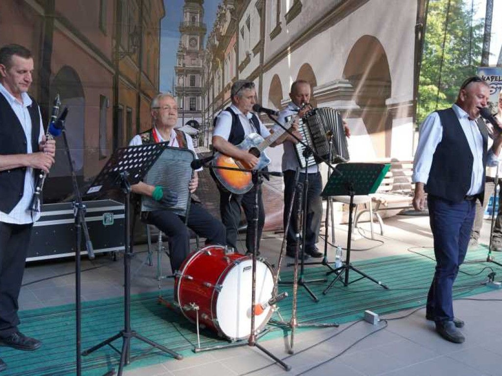 Za nami XIV Wojewódzki Festiwal Kapel Ulicznych i Podwórkowych [ZDJĘCIA]