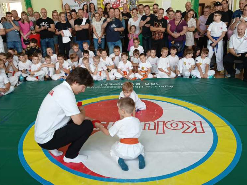 Dziewięć medali Mistrzostw Polski młodych sportowców! [ZDJĘCIA]