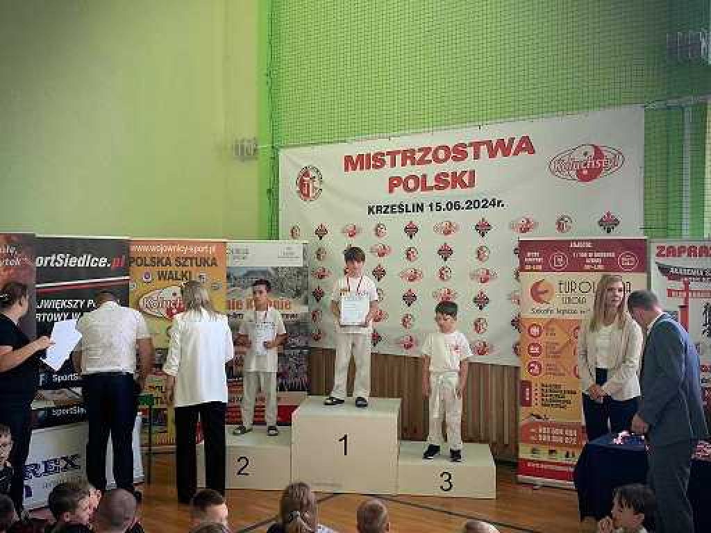 Dziewięć medali Mistrzostw Polski młodych sportowców! [ZDJĘCIA]