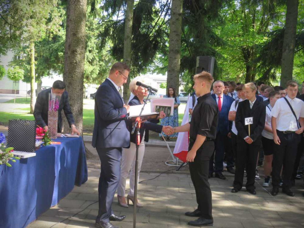 Zakończenie roku szkolnego w ZS nr 1 [ZDJĘCIA]