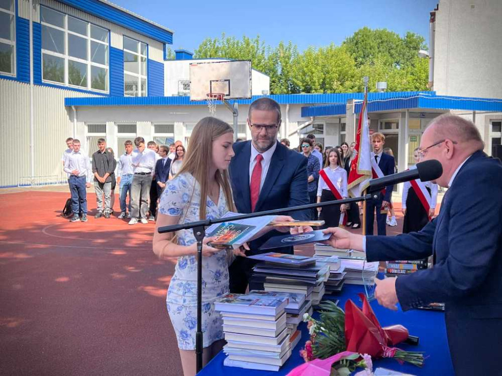 Hrubieszów: Zakończenie roku szkolnego w Kościuszce [ZDJĘCIA]