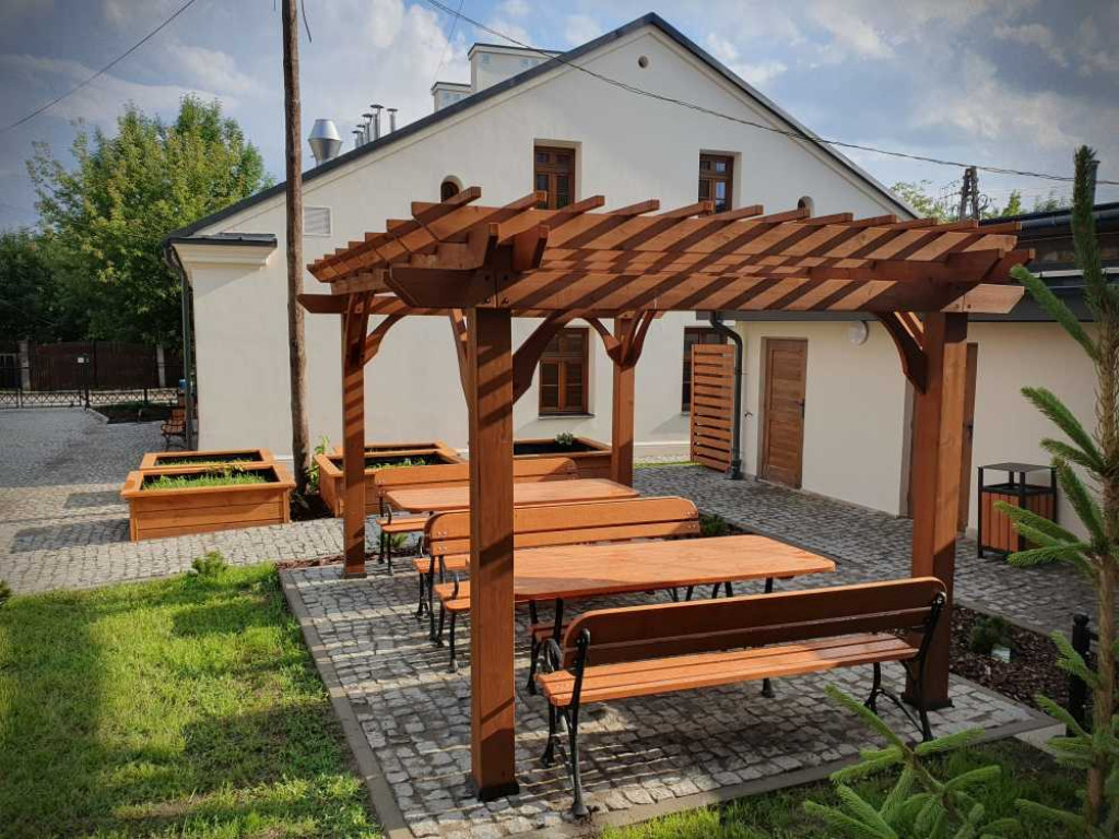 Gdzieś w Hrubieszowie... Remont dworku przy ul. Staszica [ZDJĘCIA]