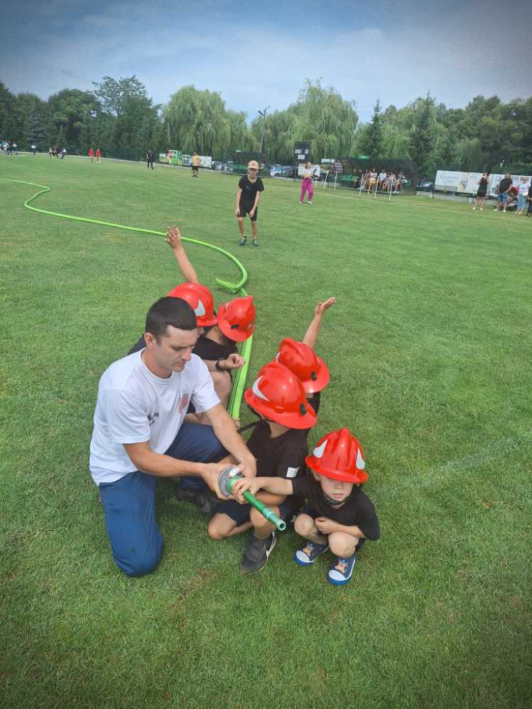 Powiat hrubieszowski: Najlepsi w zawodach sportowo-pożarniczych [ZDJĘCIA]