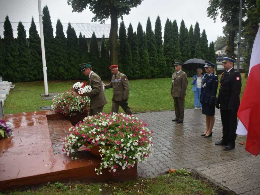 Hrubieszów: Uczczono pamięć ofiar Rzezi Wołyńskiej [ZDJĘCIA]