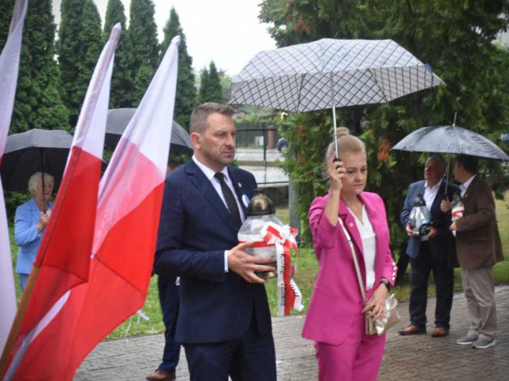 Hrubieszów: Uczczono pamięć ofiar Rzezi Wołyńskiej [ZDJĘCIA]