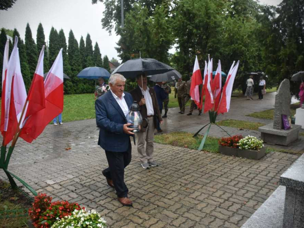 Hrubieszów: Uczczono pamięć ofiar Rzezi Wołyńskiej [ZDJĘCIA]