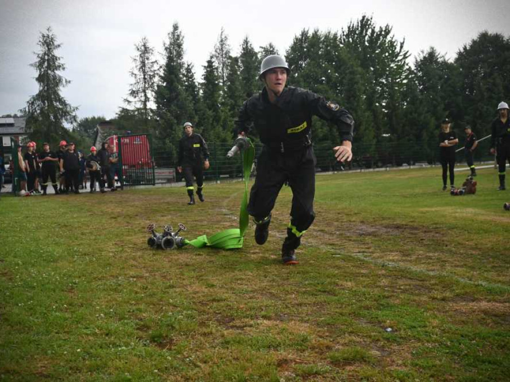 Powiat hrubieszowski: Najlepsi w zawodach sportowo-pożarniczych [ZDJĘCIA]
