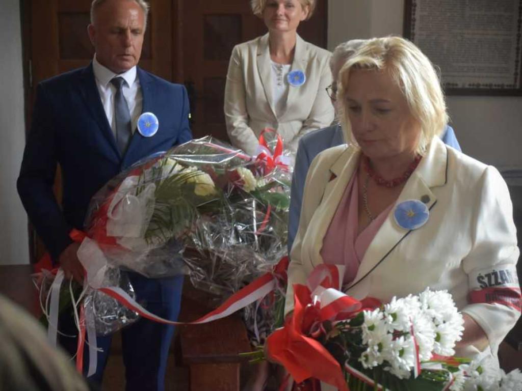 Hrubieszów: Uczczono pamięć ofiar Rzezi Wołyńskiej [ZDJĘCIA]