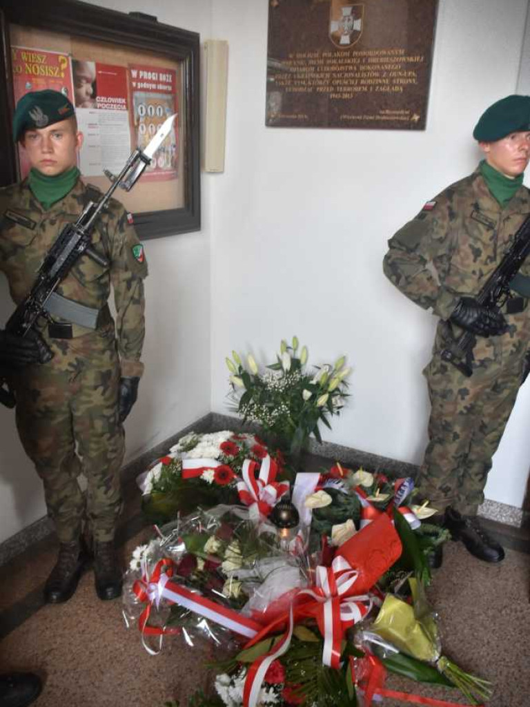 Hrubieszów: Uczczono pamięć ofiar Rzezi Wołyńskiej [ZDJĘCIA]