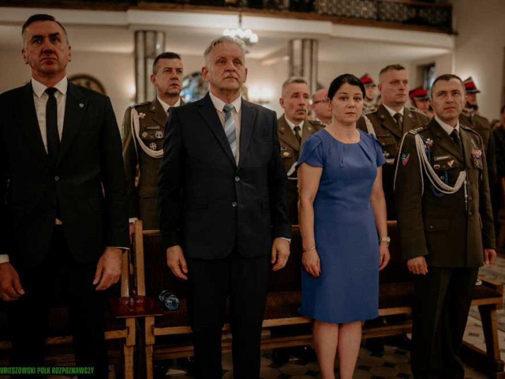 Hrubieszowscy zwiadowcy uczcili 104 rocznicę powstania 2 Pułku Strzelców Konnych i pamięć pomordowanych [ZDJĘCIA]
