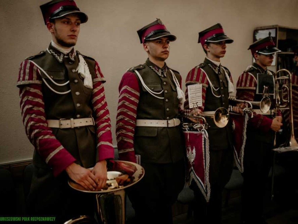Hrubieszowscy zwiadowcy uczcili 104 rocznicę powstania 2 Pułku Strzelców Konnych i pamięć pomordowanych [ZDJĘCIA]