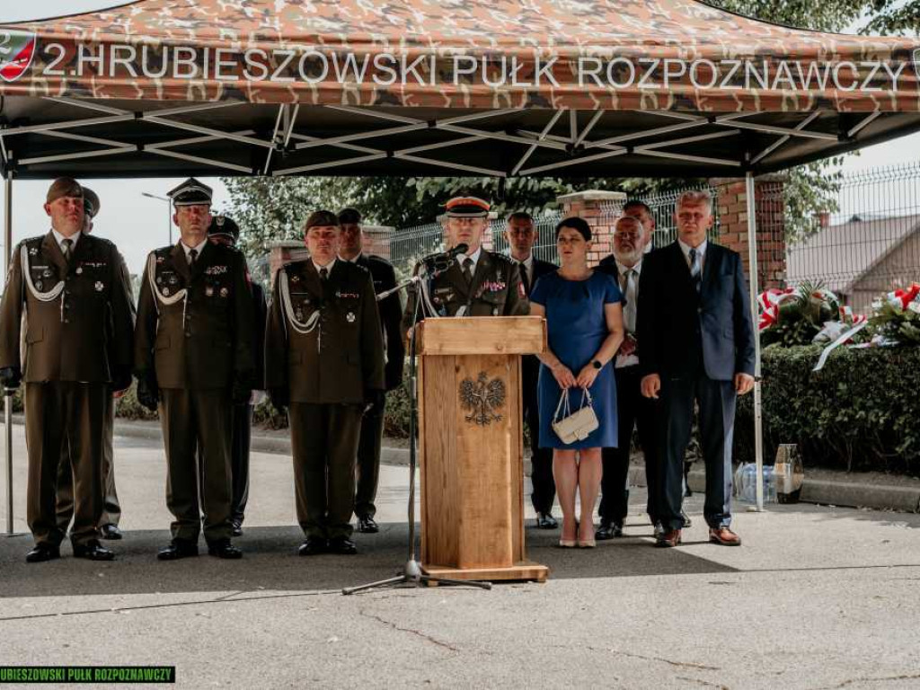 Hrubieszowscy zwiadowcy uczcili 104 rocznicę powstania 2 Pułku Strzelców Konnych i pamięć pomordowanych [ZDJĘCIA]