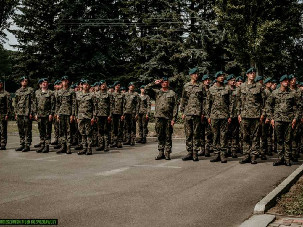 Hrubieszowscy zwiadowcy uczcili 104 rocznicę powstania 2 Pułku Strzelców Konnych i pamięć pomordowanych [ZDJĘCIA]