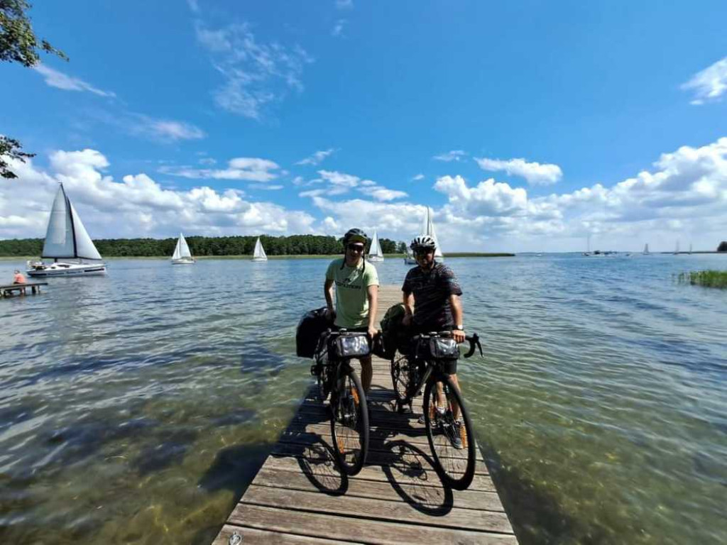 Z Rozkoszówki rowerami dookoła Polski. Ojciec z synem przemierzyli 2770 km [ZDJĘCIA]