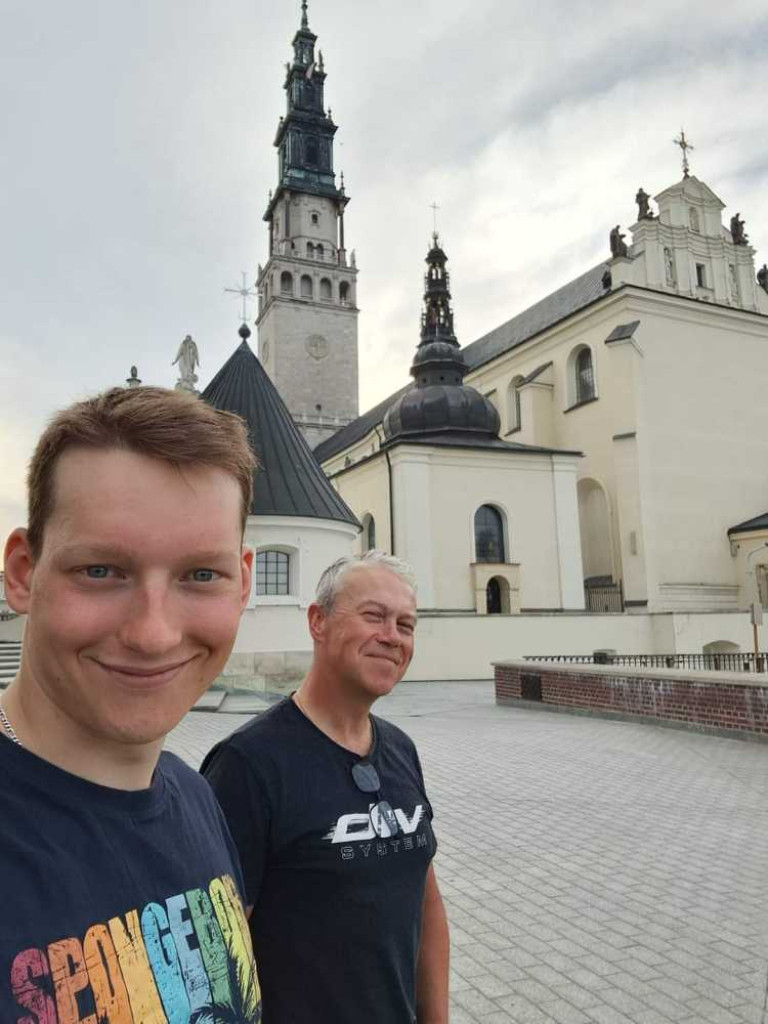 Z Rozkoszówki rowerami dookoła Polski. Ojciec z synem przemierzyli 2770 km [ZDJĘCIA]