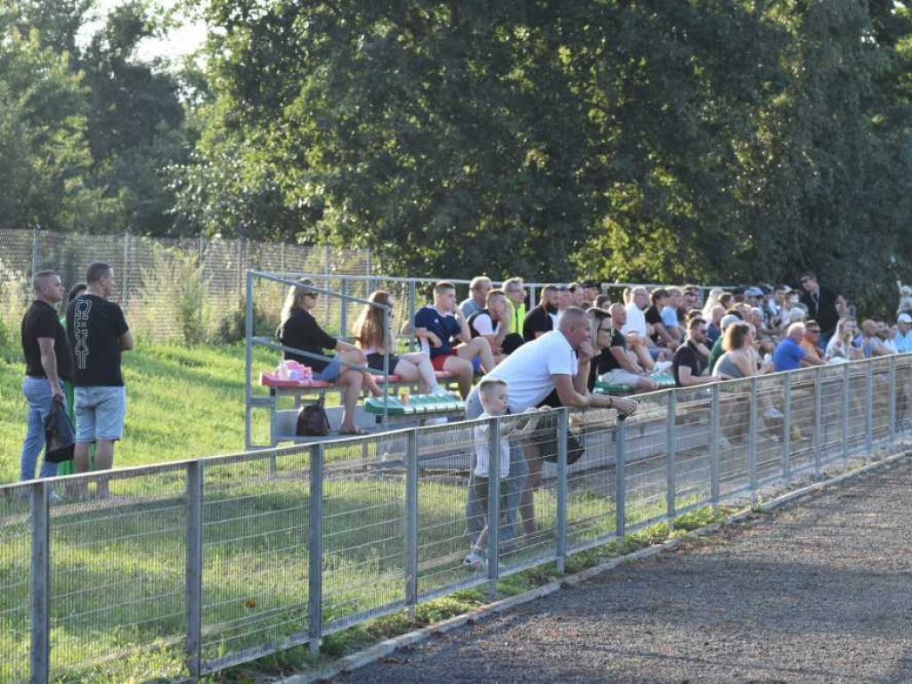 Puchar Starosty dla Huraganu. Inne wieści piłkarskie [ZDJĘCIA]