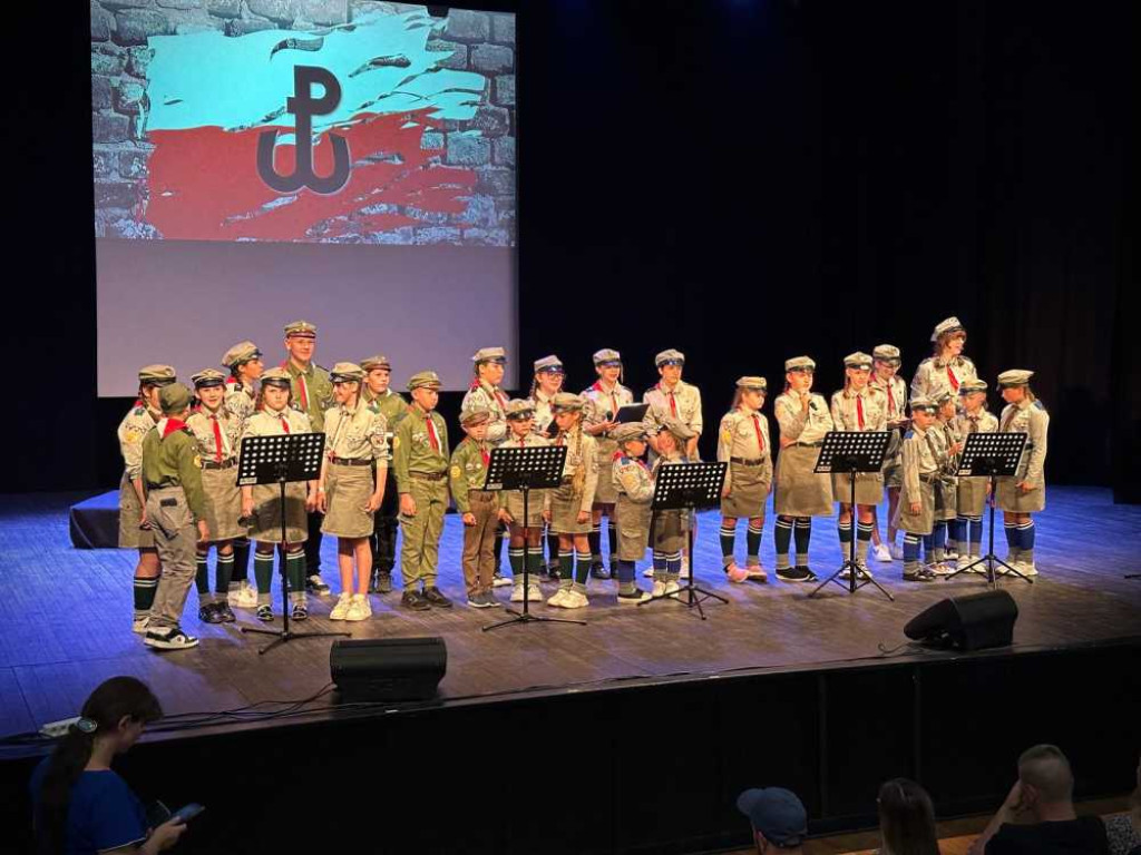 Hrubieszów: Uczczono rocznicę wybuchu Powstania Warszawskiego [ZDJĘCIA]