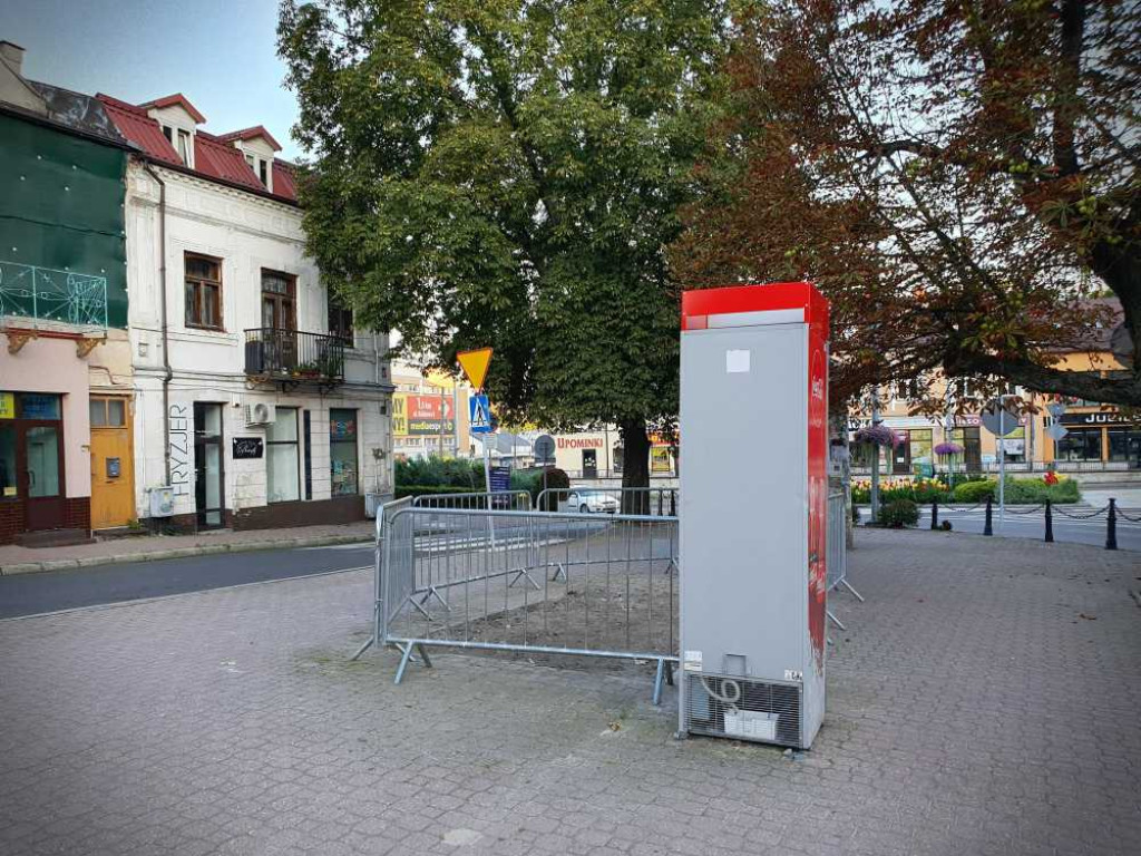 Gdzieś w Hrubieszowie... Zniknął ostatni kiosk [ZDJĘCIA]